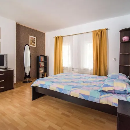 Hostel Transylvania *