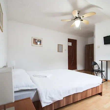 Hostel Transylvania