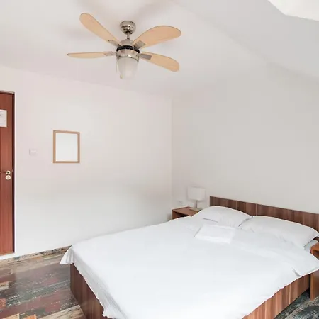 Hostel Transylvania