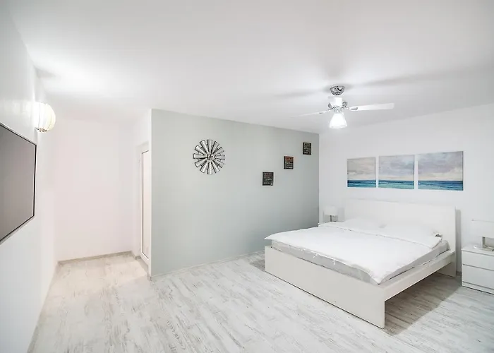 Transylvania 호스텔